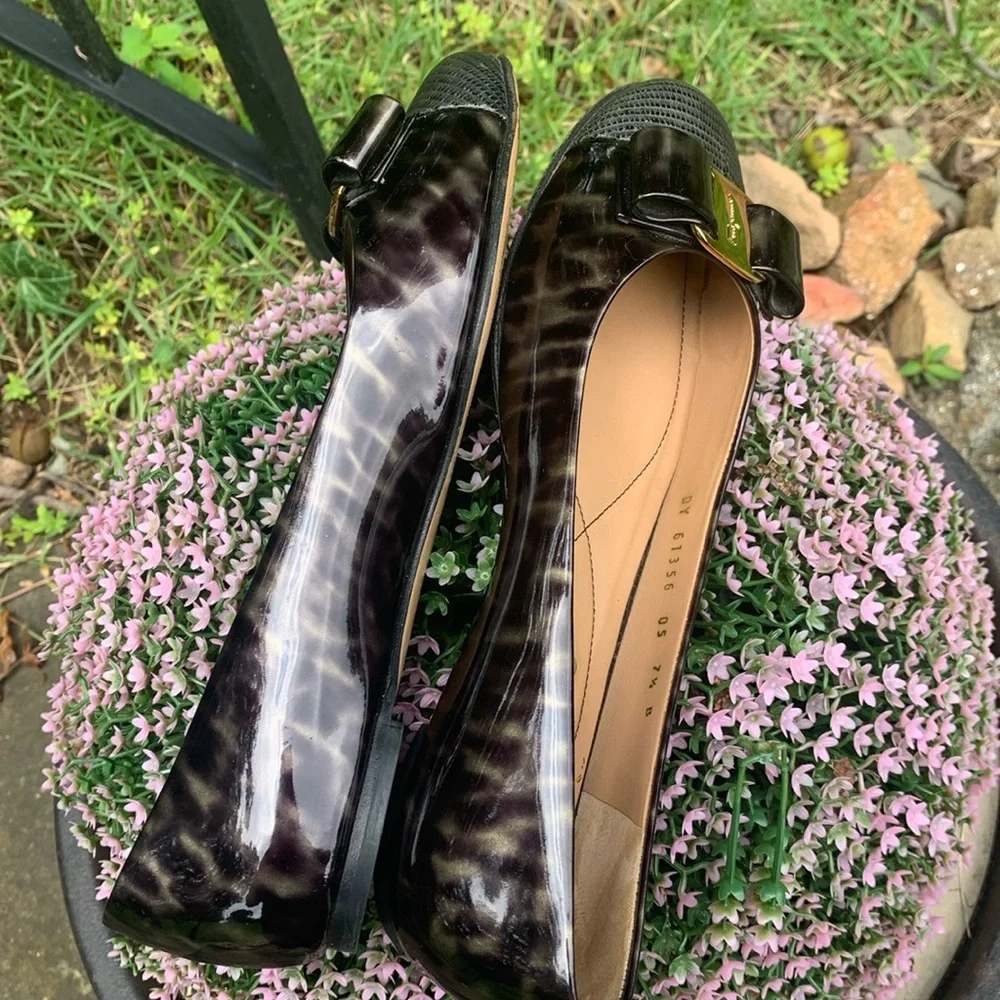 FERRAGAMO Tortoise/Animal Patent & Lizard Embossed cap Ballerina Flat sz… - Picture 8 of 14